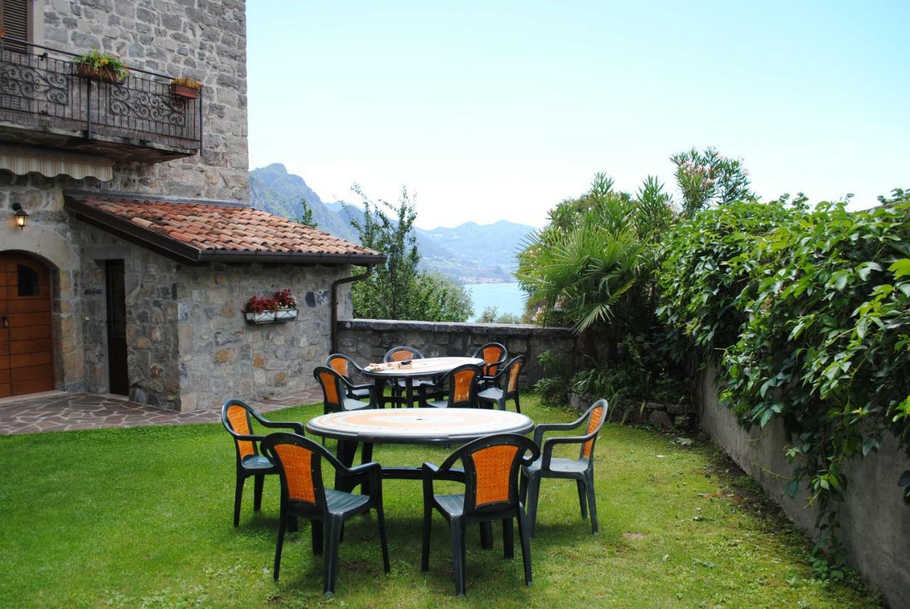 Castello Di Zorzino Iseo Lake Riva di Solto Exterior foto